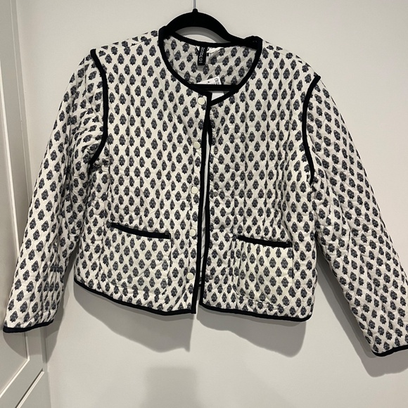 H&M Patterned Quilted Jacket - Picture 2 of 8